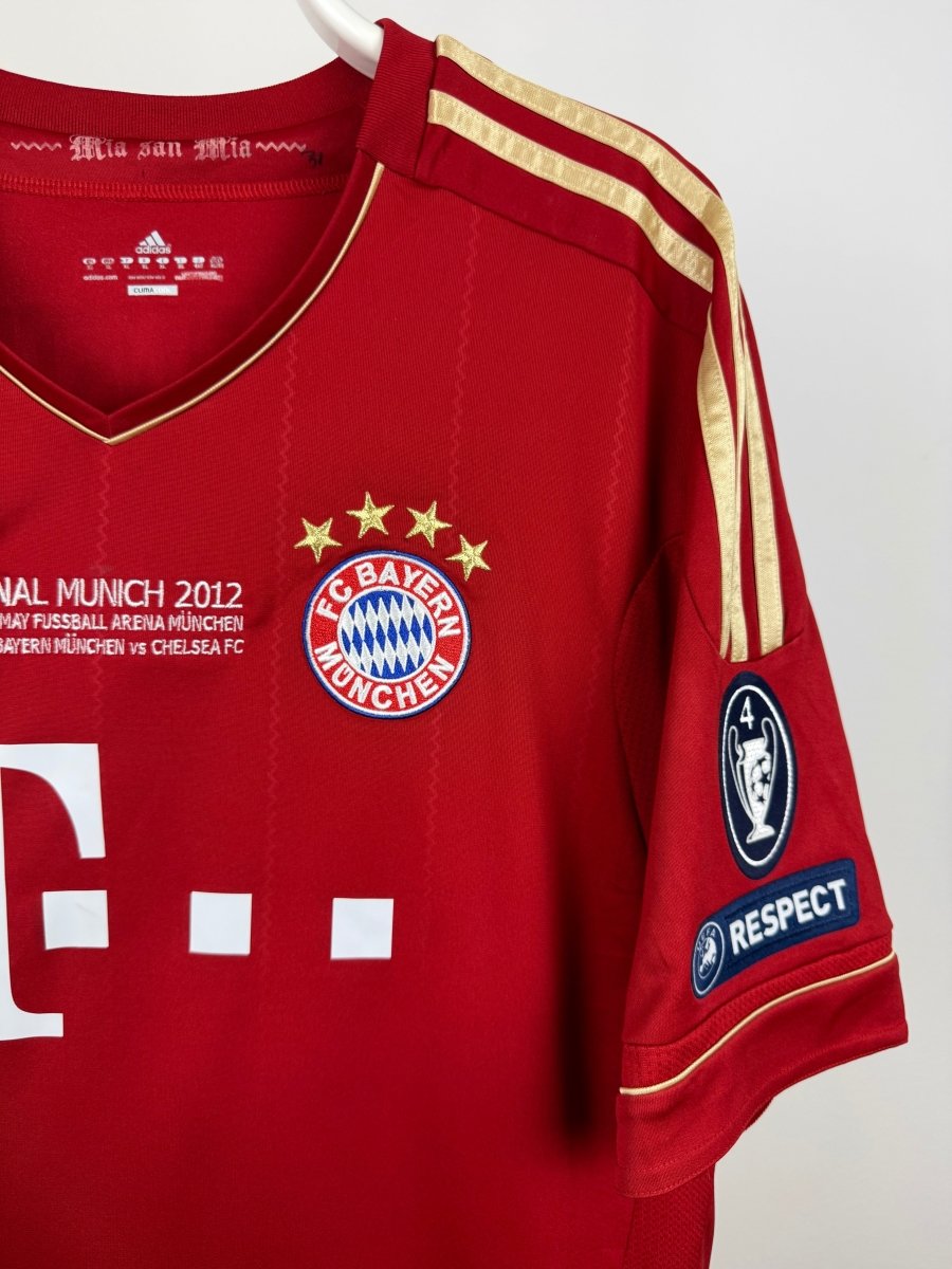 Bastian Schweinsteiger - Bayern Munich 2011/12 home shirt 🇩🇪