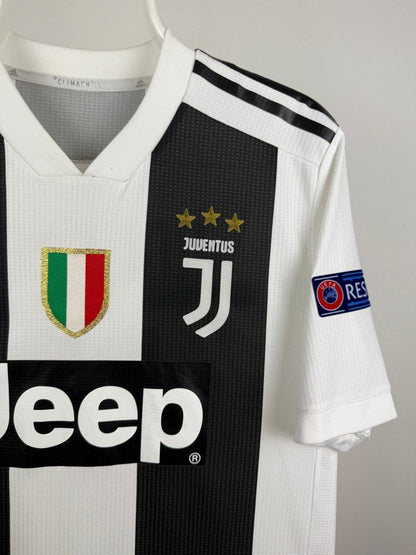 Cristiano Ronaldo - Juventus 2018/19 home shirt AUTHENTIC 🇵🇹
