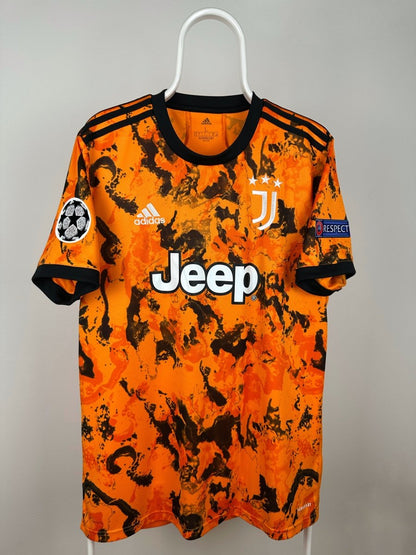 Cristiano Ronaldo - Juventus 2020/21 away shirt 🇵🇹