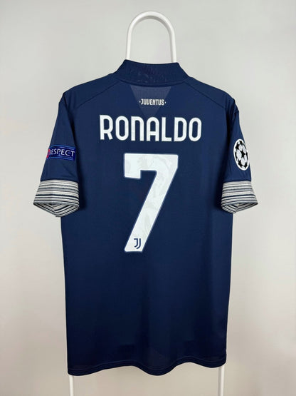 Cristiano Ronaldo - Juventus 2020/21 away shirt 🇵🇹