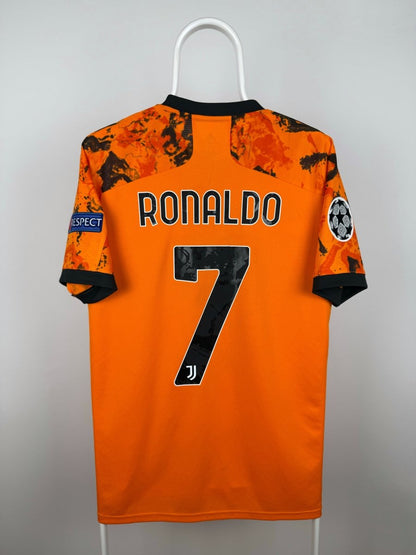 Cristiano Ronaldo - Juventus 2020/21 away shirt 🇵🇹