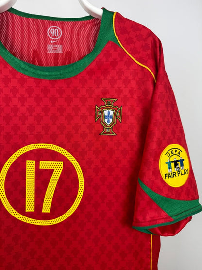 Cristiano Ronaldo - Portugal 2004 home jersey 🇵🇹