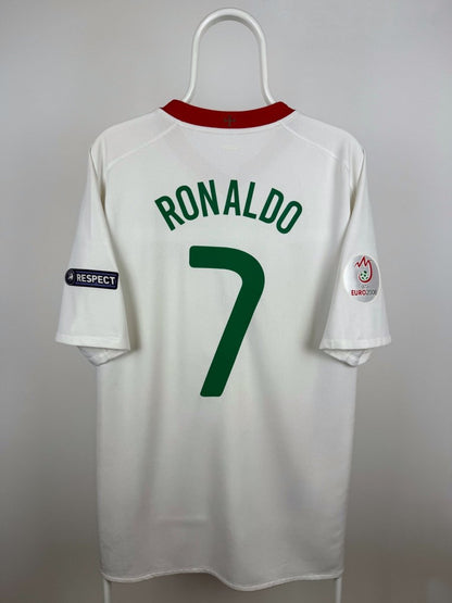 Cristiano Ronaldo - Portugal 2008 away shirt 🇵🇹