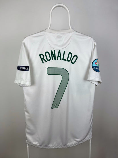 Cristiano Ronaldo - Portugal 2012 away shirt 🇵🇹