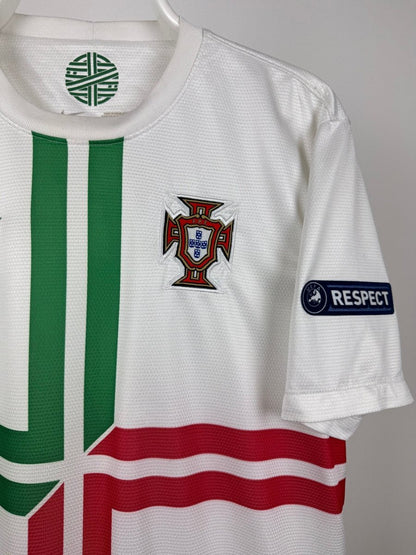 Cristiano Ronaldo - Portugal 2012 away shirt 🇵🇹