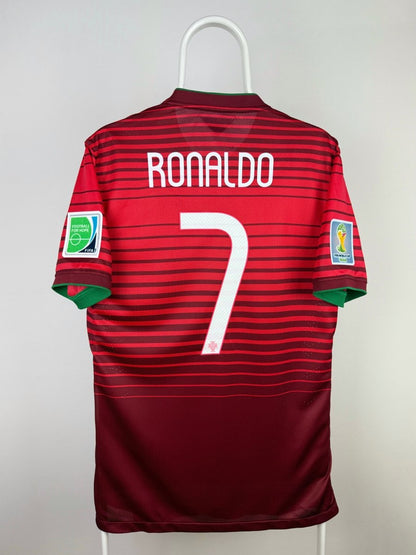 Cristiano Ronaldo - Portugal 2014 home shirt VAPOR 🇵🇹
