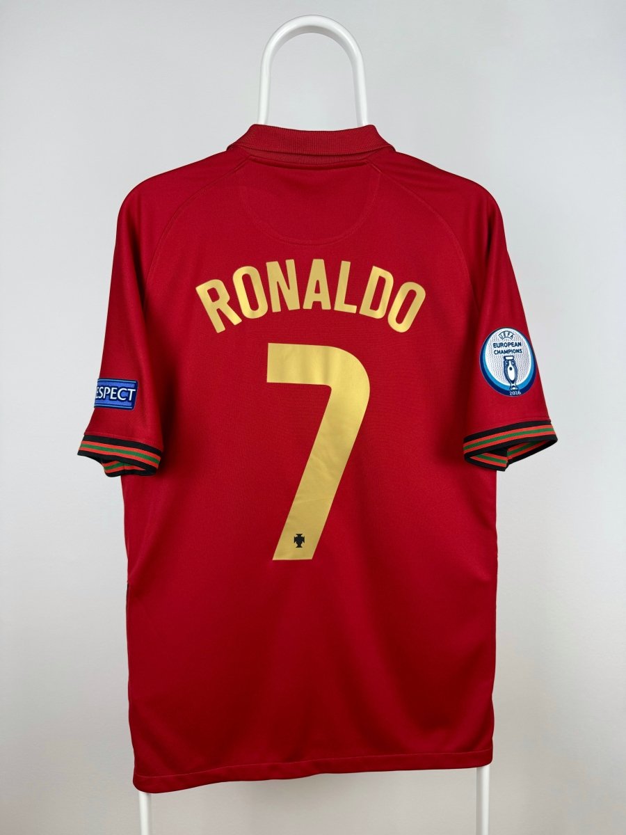 Cristiano Ronaldo - Portugal 2021 home jersey 🇵🇹