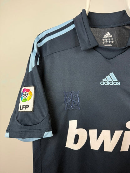 Cristiano Ronaldo - Real Madrid 2009/10 Away Shirt 🇵🇹