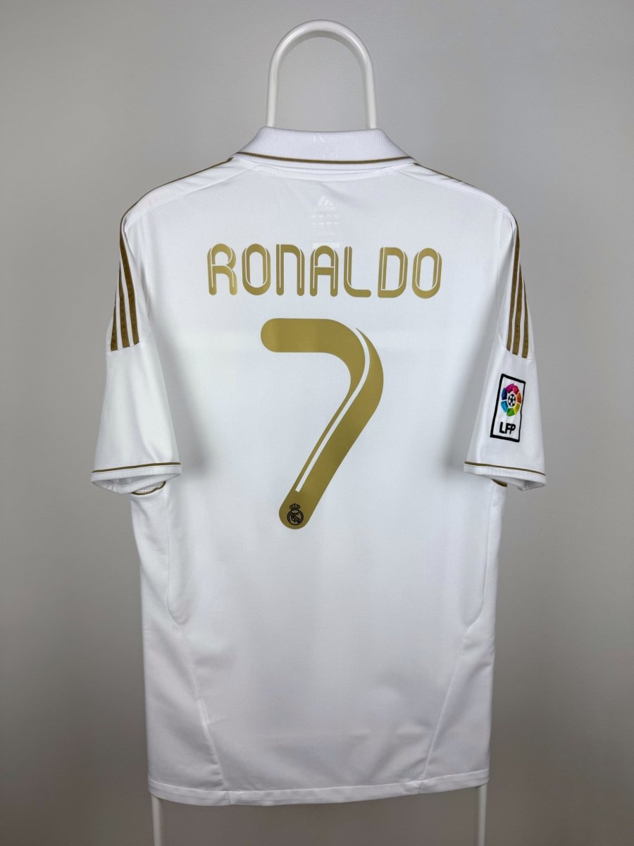 Cristiano Ronaldo - Real Madrid 2011/12 home shirt 🇵🇹