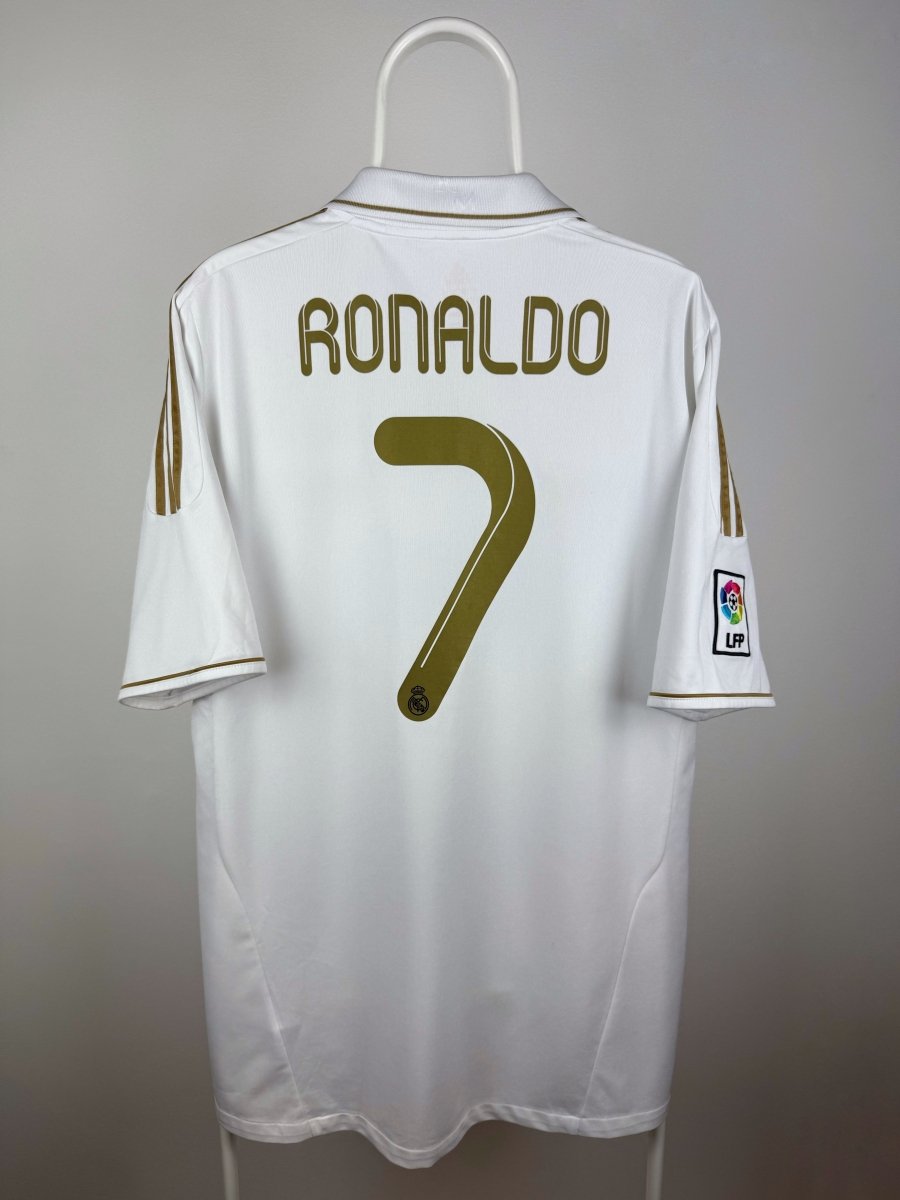Cristiano Ronaldo - Real Madrid 2011/12 home shirt 🇵🇹
