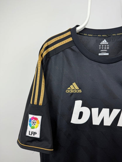 Cristiano Ronaldo - Real Madrid 2011/12 away shirt 🇵🇹