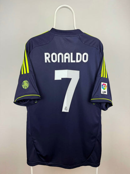 Cristiano Ronaldo - Real Madrid 2012/13 away shirt 🇵🇹