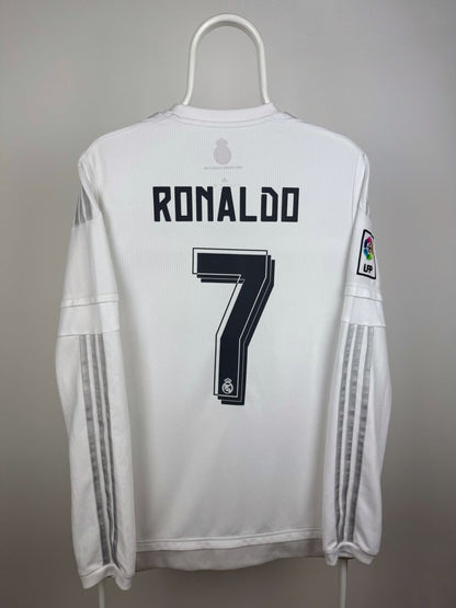 Cristiano Ronaldo - Real Madrid 2015/16 home shirt 🇵🇹