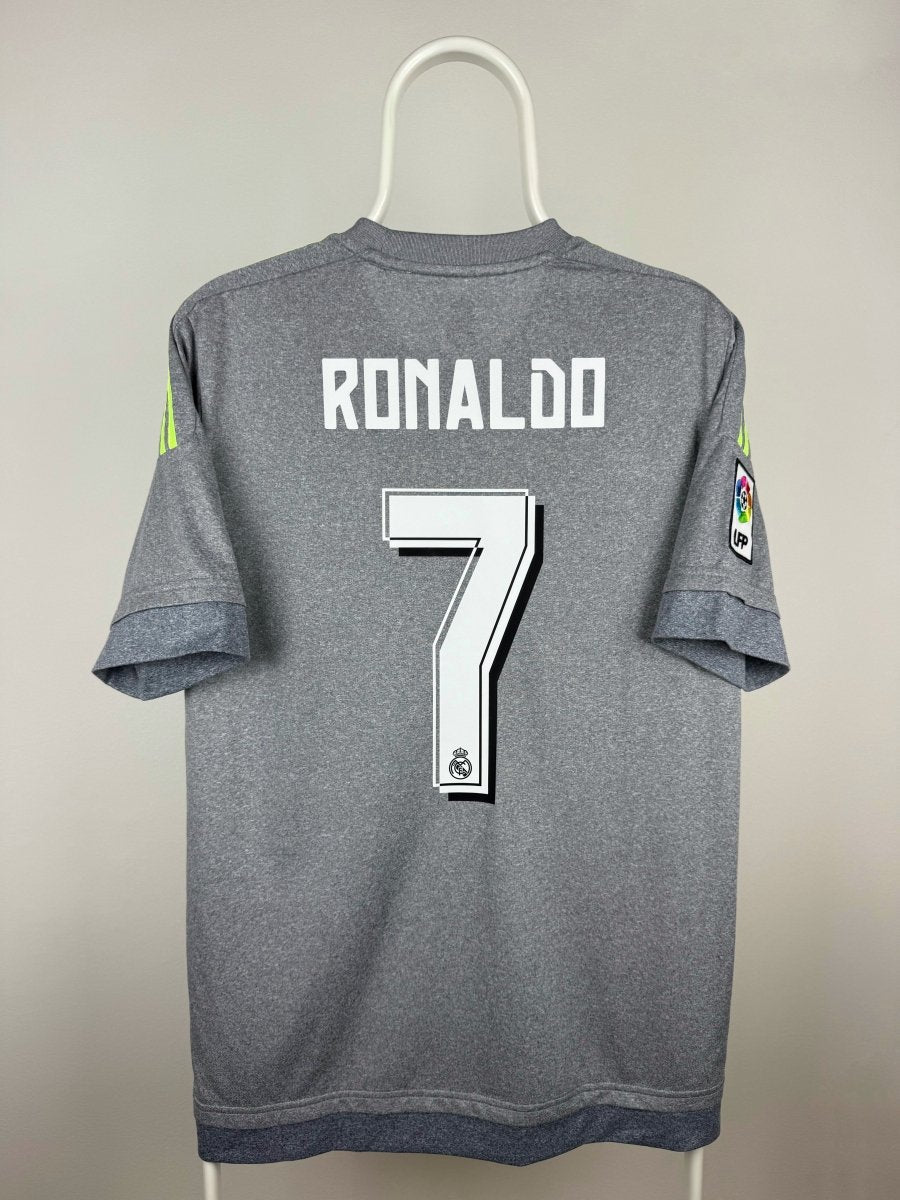 Cristiano Ronaldo - Real Madrid 2015/16 Away Shirt 🇵🇹
