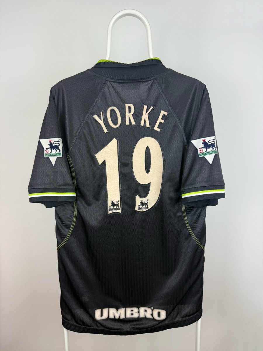 Dwight Yorke - Manchester United 1998/99 Away Shirt