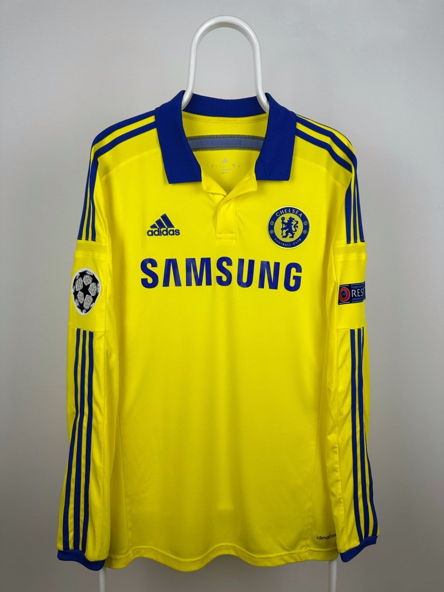 Eden Hazard - Chelsea 2014/15 away shirt 🇧🇪