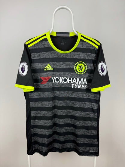 Eden Hazard - Chelsea 2016/17 away shirt 🇧🇪