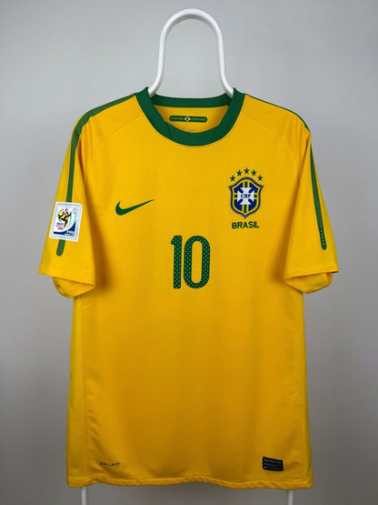 Kaka - Brazil home jersey 2010 🇧🇷