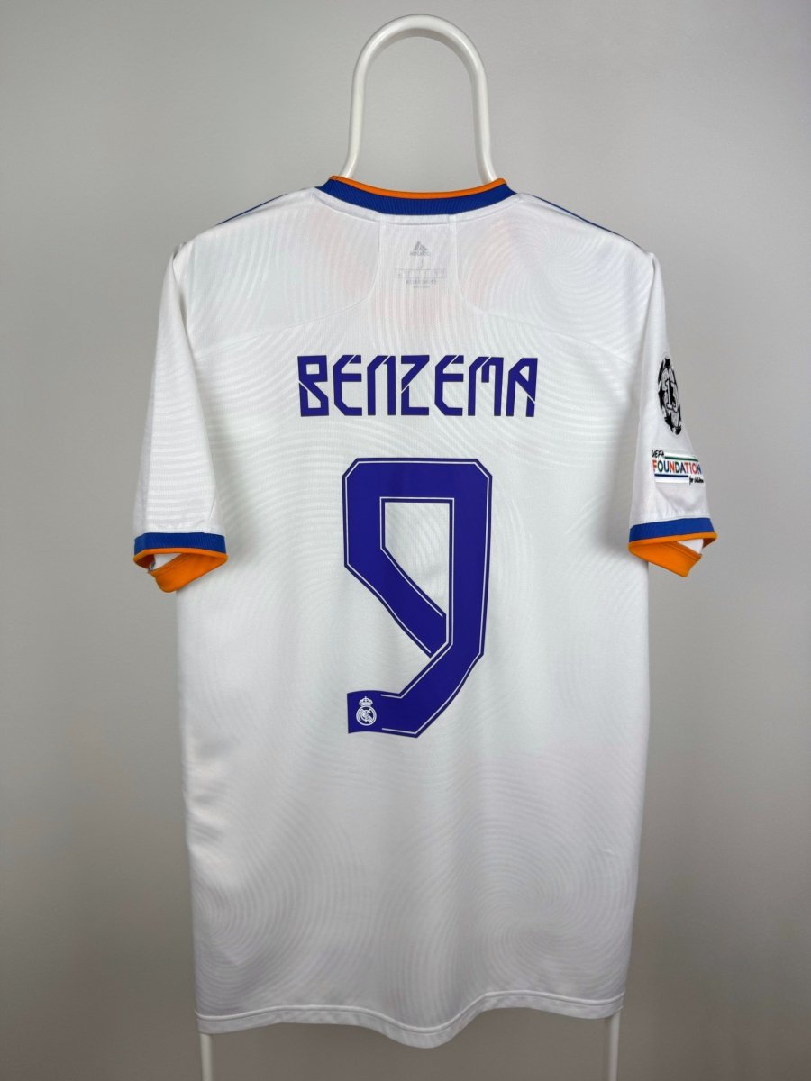 Karim Benzema - Real Madrid 2021/22 home shirt 🇫🇷