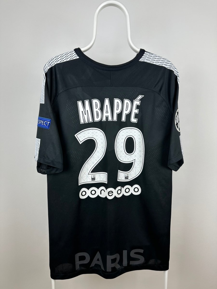 Kylian Mbappe - Paris Saint Germain 2017/18 Away Shirt 🇫🇷