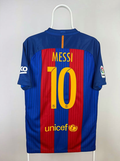Lionel Messi - FC Barcelona 2016/17 home shirt 🇦🇷