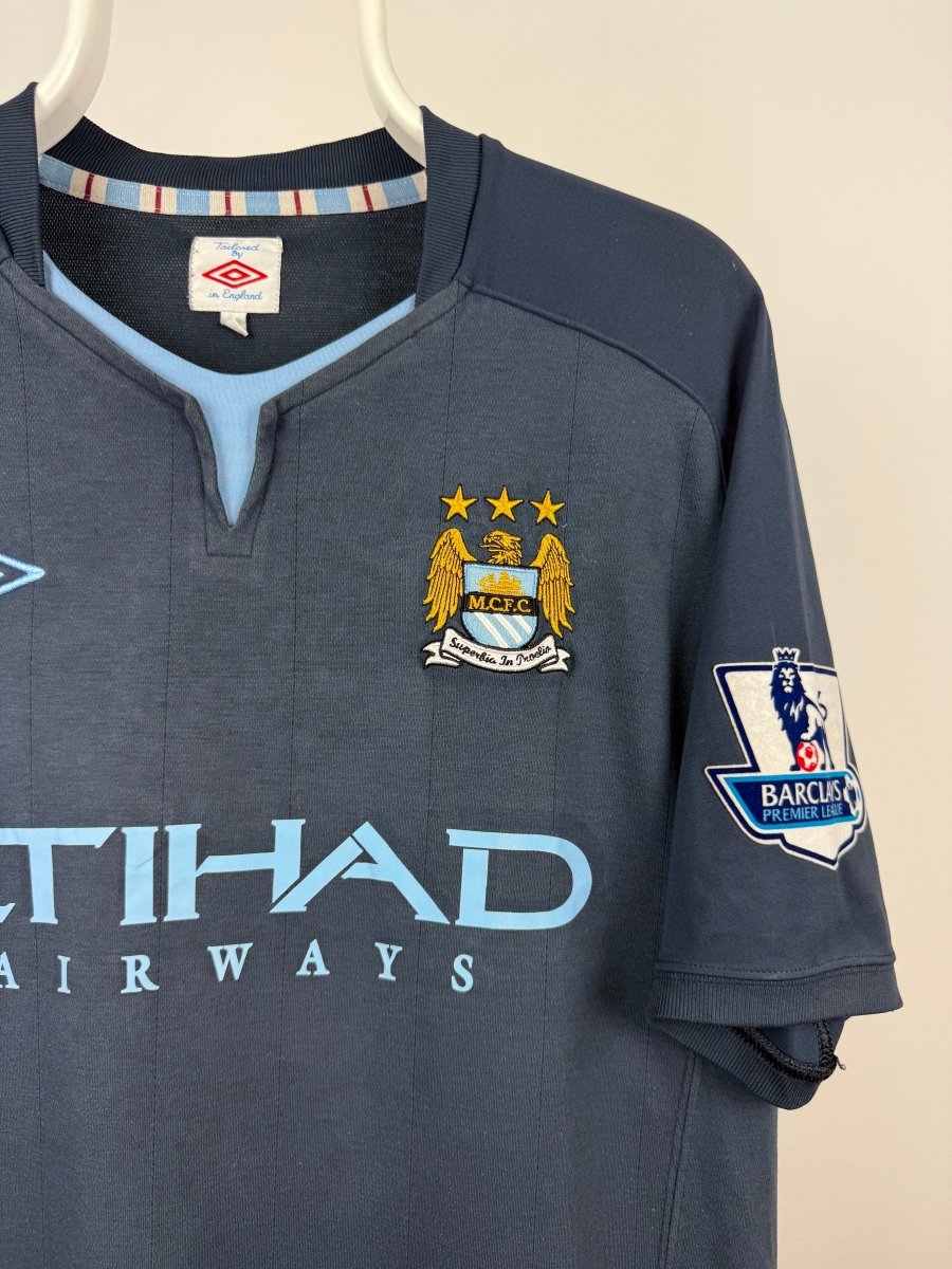 Mario Balotelli - Manchester City 2010/12 Away Shirt