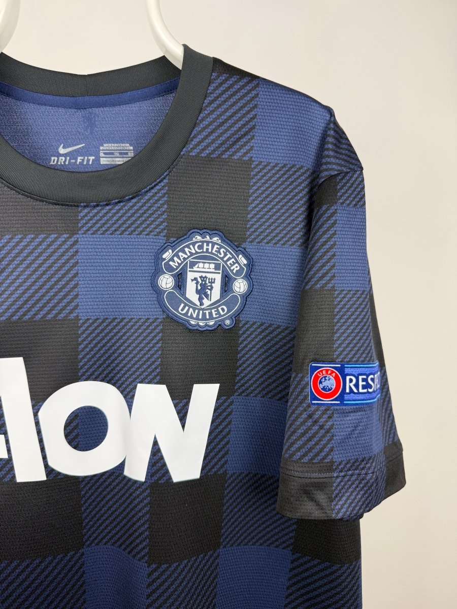 Nemanja Vidic - Manchester United 2013/14 away shirt 🇷🇸