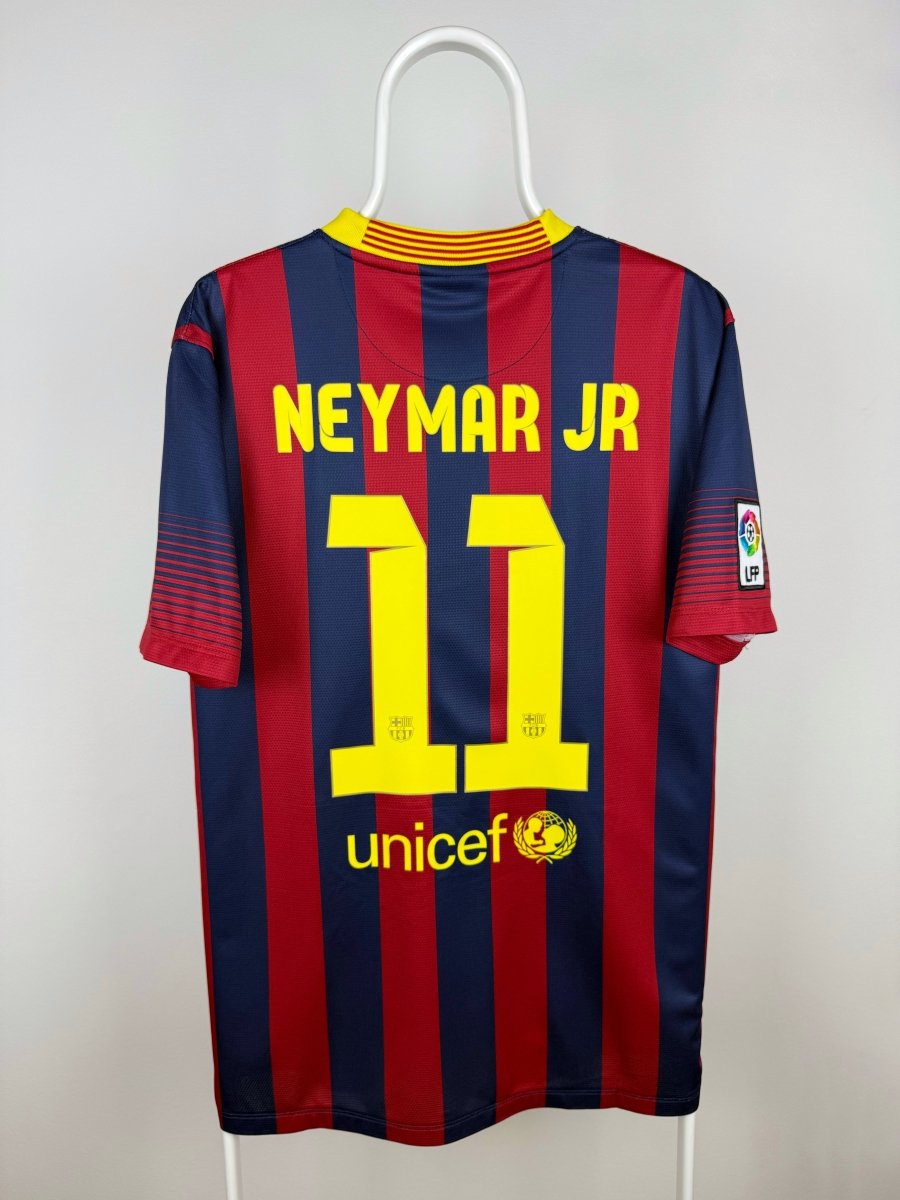 Neymar Jr. - FC Barcelona 2013/14 home shirt 🇧🇷