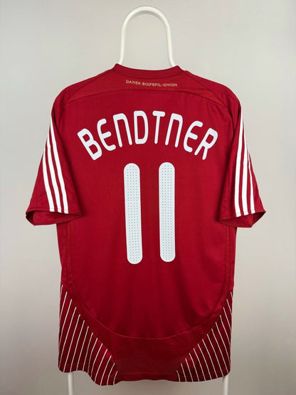 Nicklas Bendtner - Denmark 2008/10 home shirt 🇩🇰