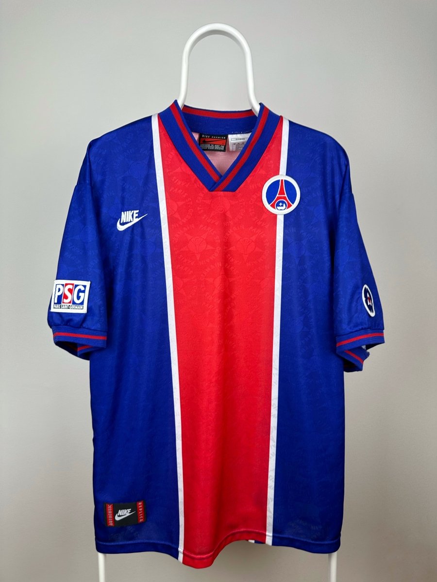 Nicolas Anelka - Paris Saint Germain 1995/96 home shirt 🇫🇷