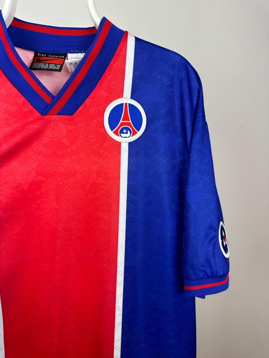 Nicolas Anelka - Paris Saint Germain 1995/96 home shirt 🇫🇷