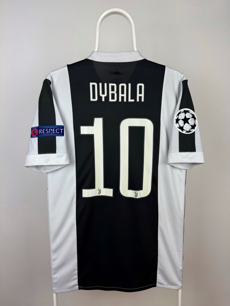 Paulo Dybala - Juventus 2017/18 home shirt 🇦🇷