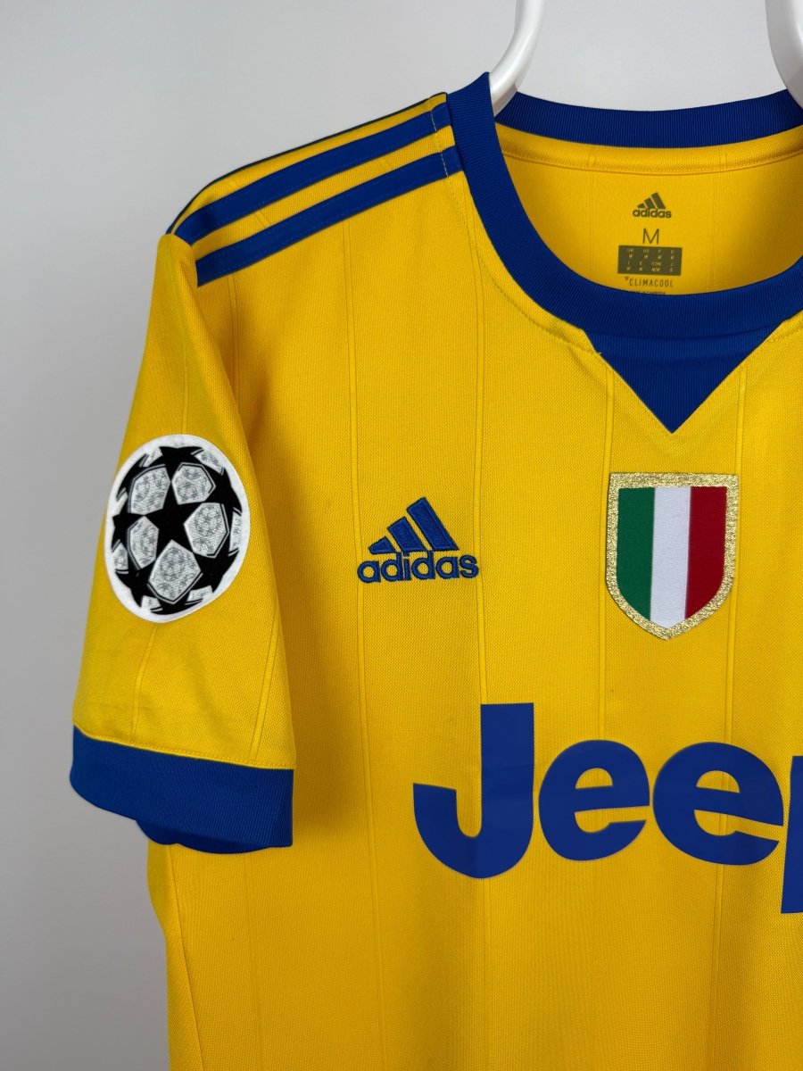Paulo Dybala - Juventus 2017/18 away shirt 🇦🇷