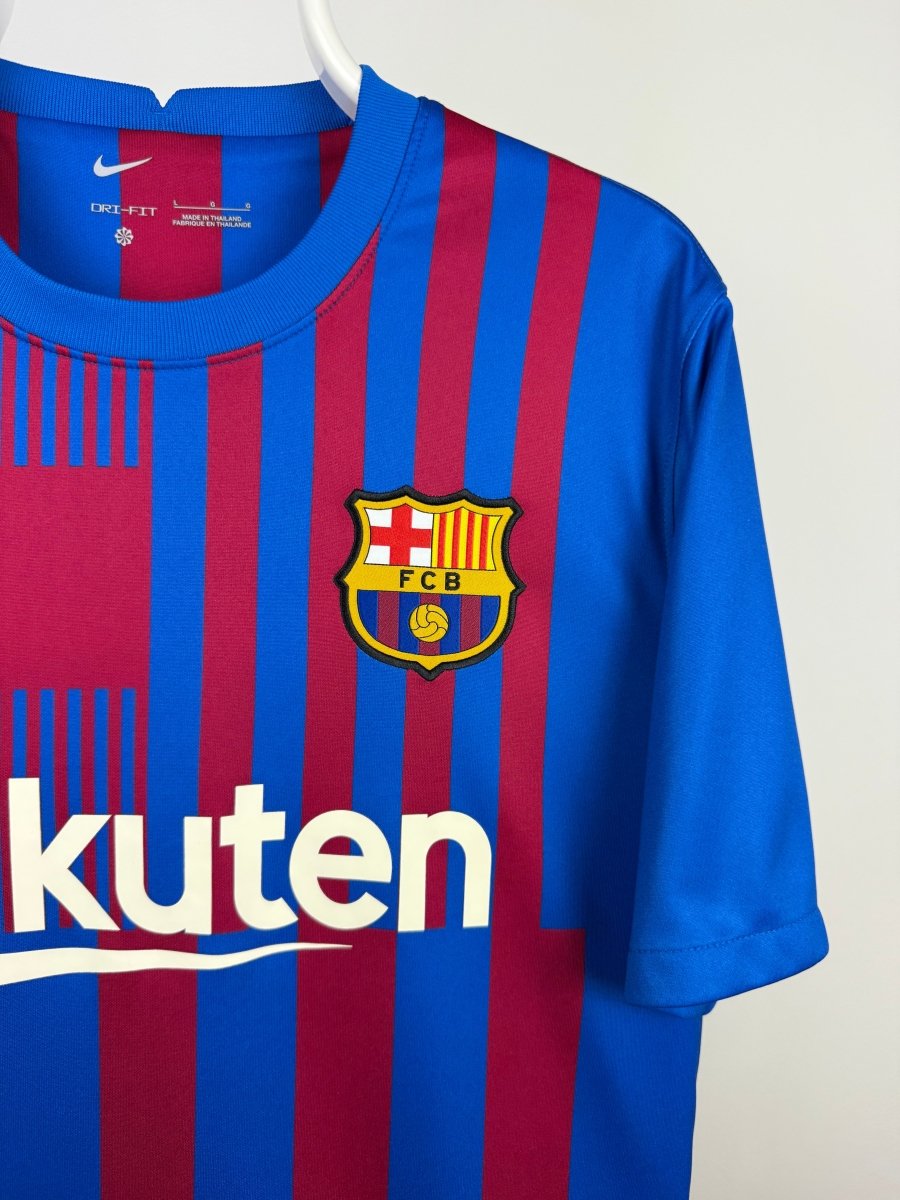 Pedri - FC Barcelona 2021/22 home shirt 🇪🇸