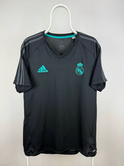 Real Madrid 2017/18 away training shirt 🇪🇸