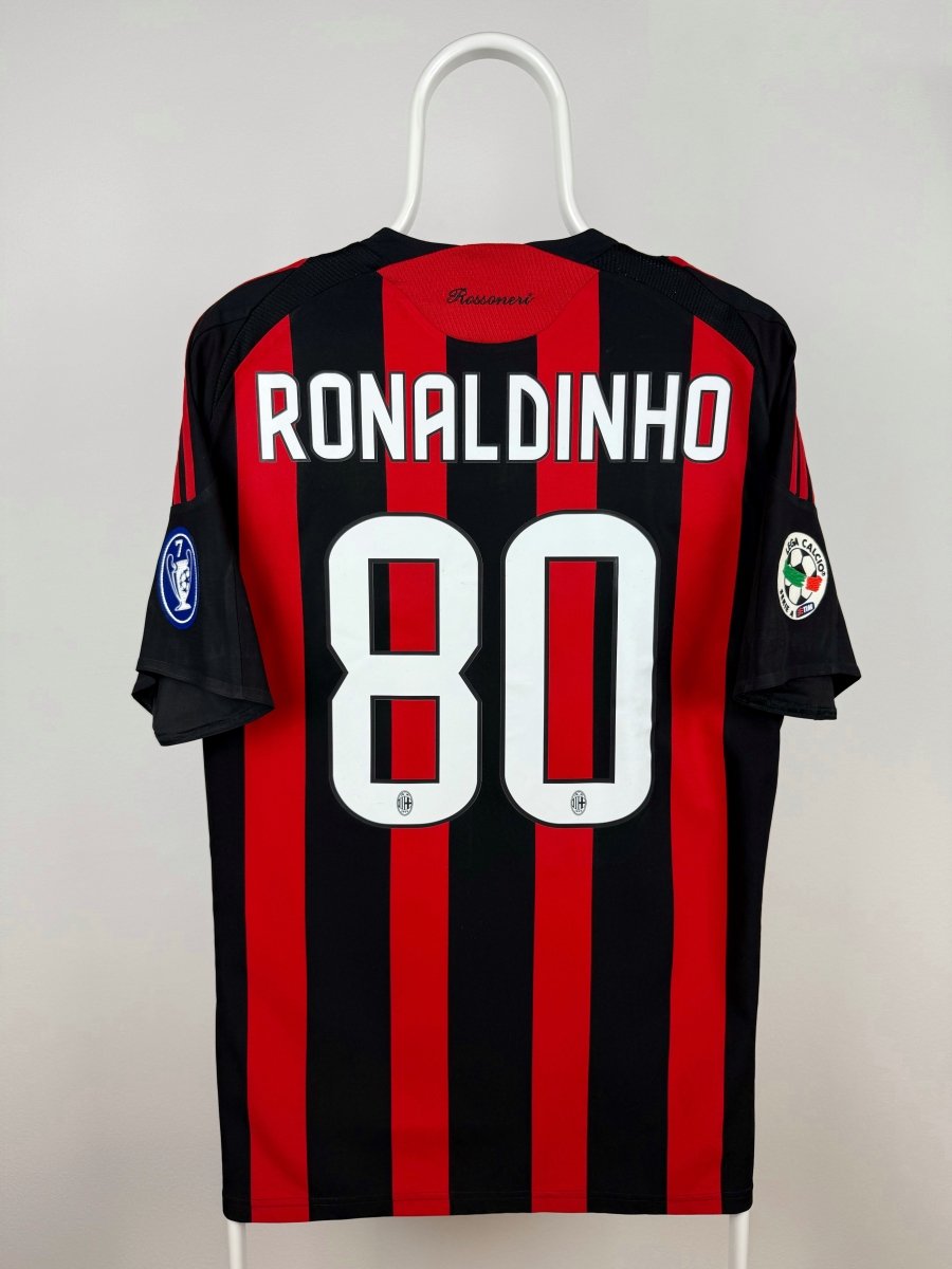 Ronaldinho - AC Milan 2008/09 home jersey 🇧🇷