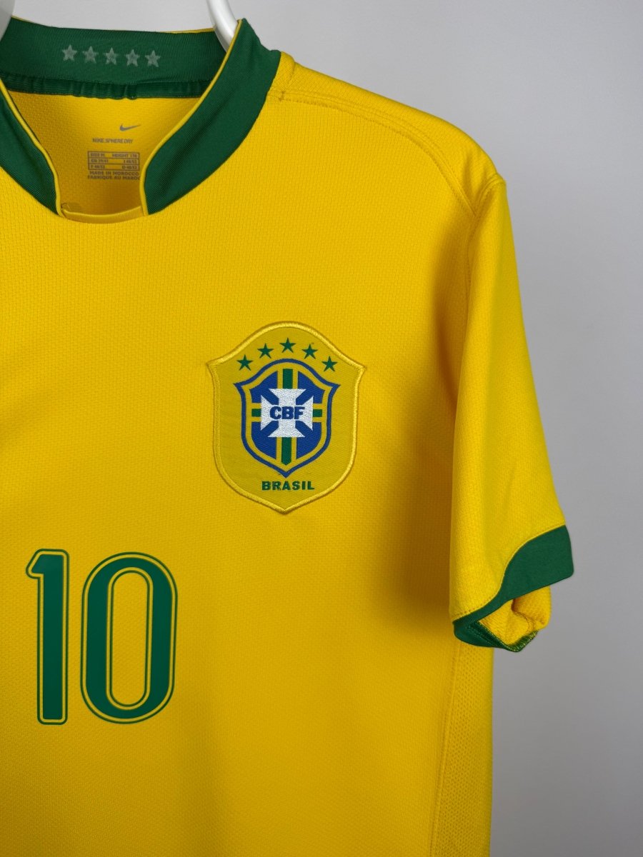 Ronaldinho - Brazil 2006 home shirt 🇧🇷