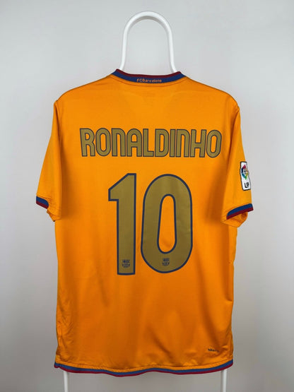 Ronaldinho - FC Barcelona 2006/08 away shirt 🇧🇷