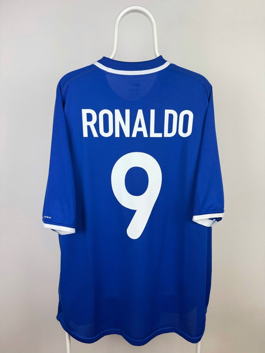 Ronaldo Nazario - Brazil 2000 away shirt 🇧🇷