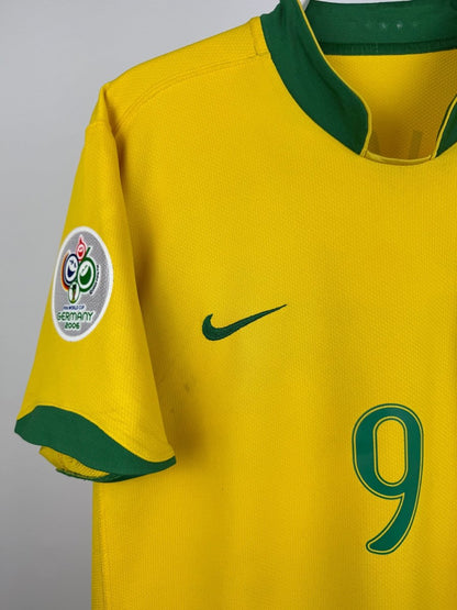 Ronaldo Nazario - Brazil 2006 Home Shirt 🇧🇷