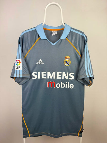 Ronaldo Nazario - Real Madrid 2003/04 Away Shirt 🇧🇷