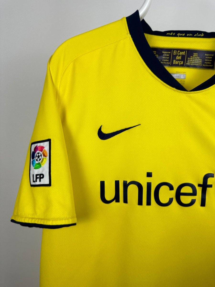 Samuel Eto'o - FC Barcelona 2008/10 Away Shirt 🇨🇲