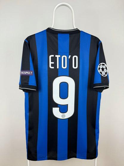 Samuel Eto'o - Inter 2009/10 home shirt 🇨🇲