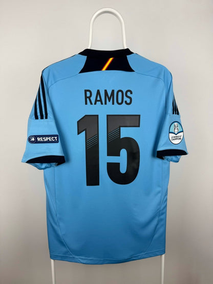 Sergio Ramos - Spain 2012 away shirt 🇪🇸