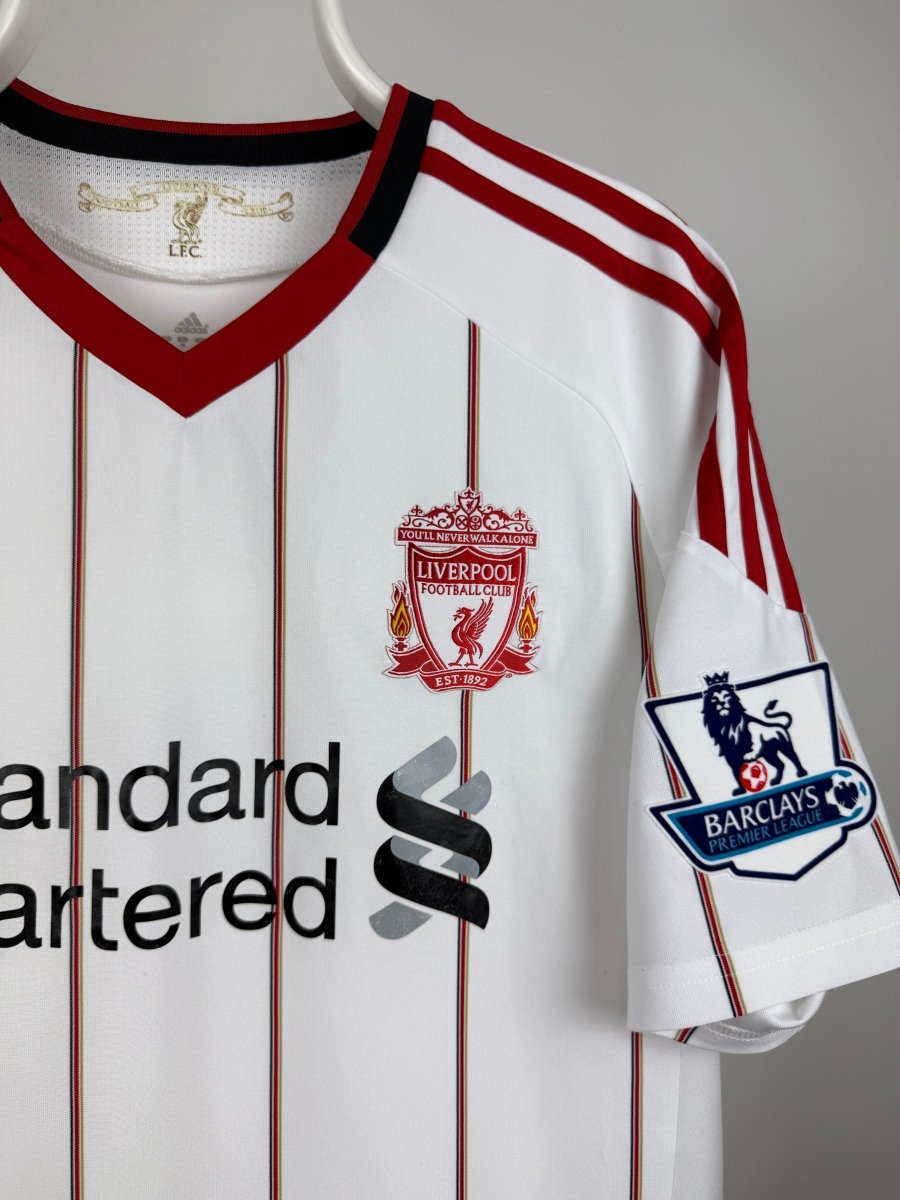 Steven Gerrard - Liverpool 2010/11 away shirt 🏴󠁧󠁢󠁥󠁮󠁧󠁿