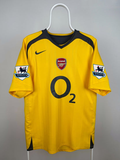 Thiery Henry - Arsenal 2005/06 away shirt 🇫🇷