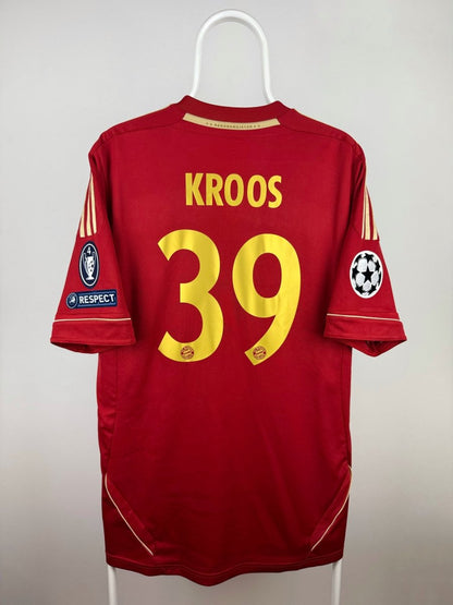 Toni Kroos - Bayern Munich 2011/12 home shirt 🇩🇪