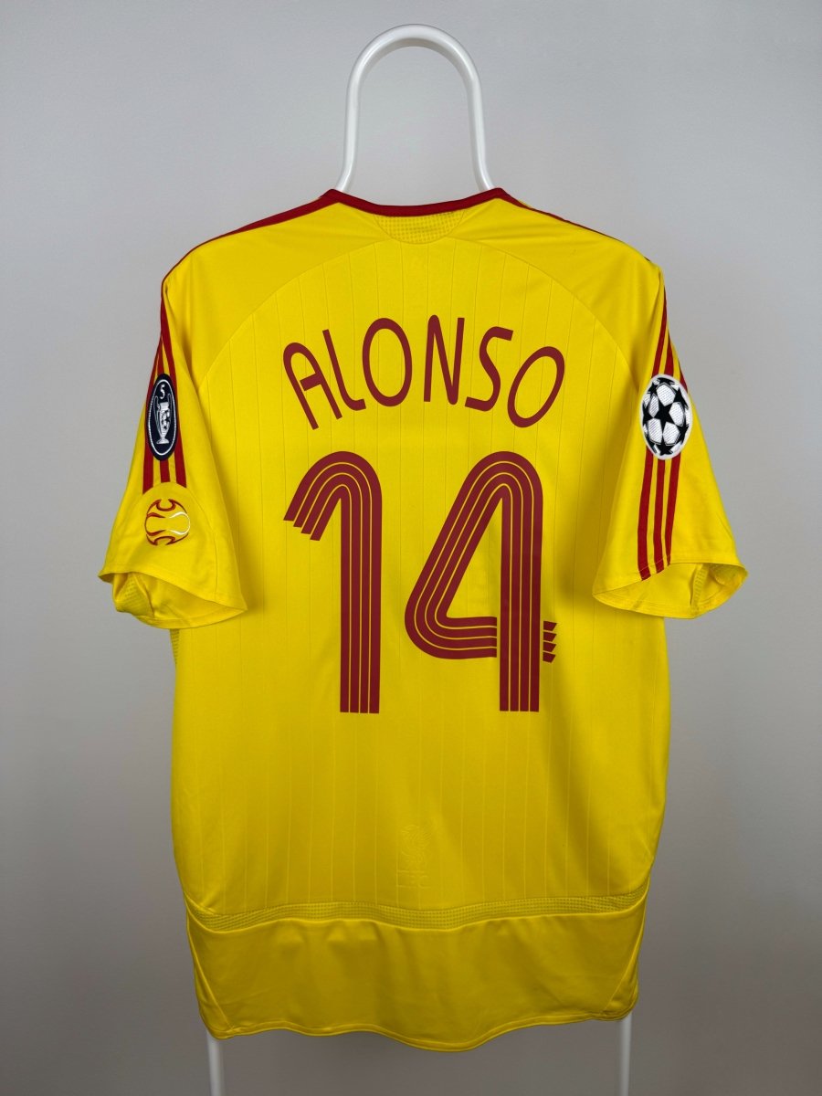 Xavi Alonso - Liverpool 2006/07 away shirt 🇪🇸