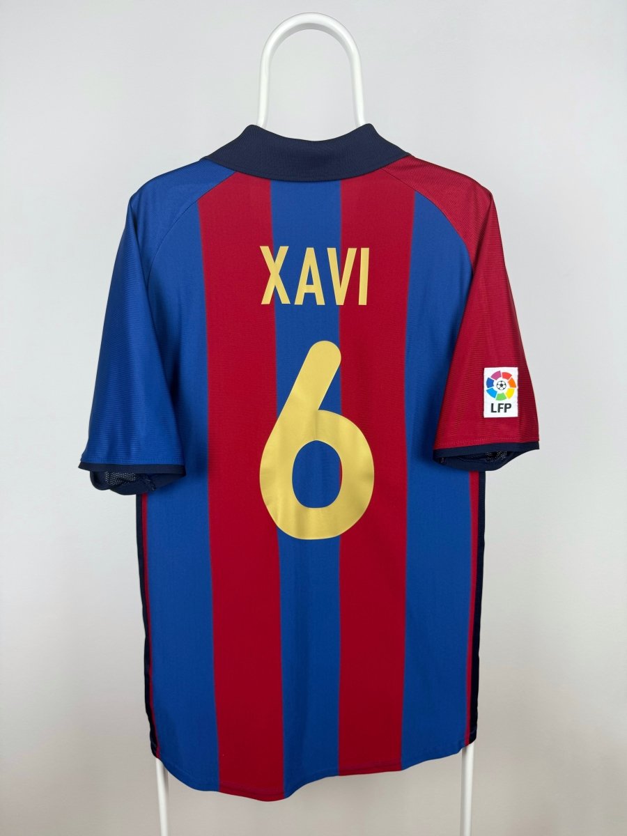 Xavi Hernandez- FC Barcelona 2001/02 home shirt 🇪🇸