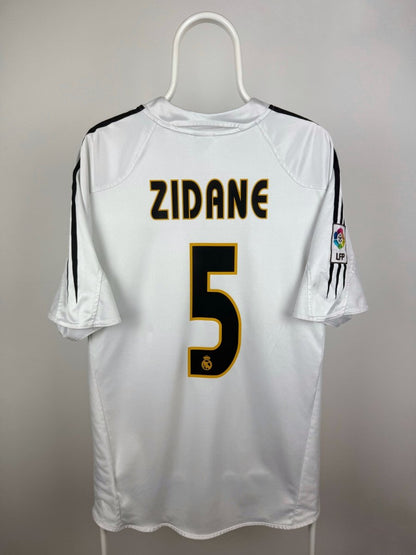 Zinedine Zidane - Real Madrid 2004/05 home shirt 🇫🇷